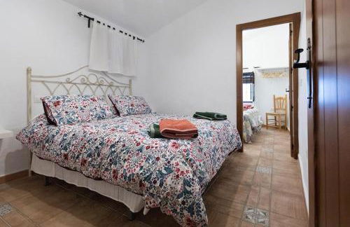 Charming Villa in Mondrón with Private Pool - Foto 14