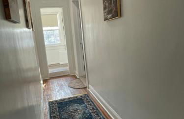 Gorgeous Victorian House!! Entire suite in SAM's home - Foto 35