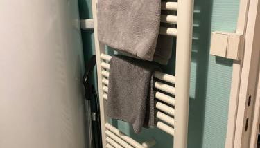 Studio meublé centre-ville Saint Junien - Foto 5