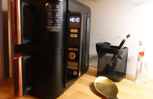 Le Petit Hôtel de Laura Cosy Parking & Netflix - Foto 10