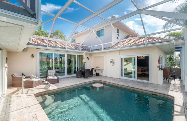 Hibiscus Heated Pool Private Dock Bikes Kayaks Walk to Fishermen s Village - Foto 2