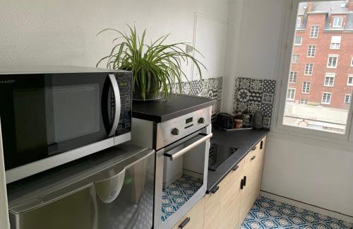 Vue exceptionnelle sur la place Gambetta Plein centre cafés restos idéal séjour pro ou en famille - Foto 16