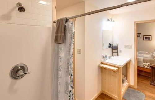 Train Rides, Trails and Casino Fun is Your Smoky Hub - Foto 22