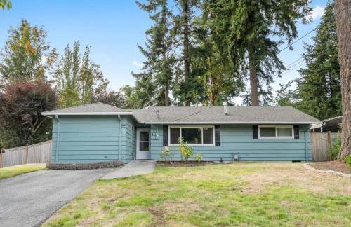 Peaceful Family Retreat Home w Firepit n Grill - Foto 7