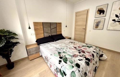 LUJO 10 pax Proyector, Maquina Arcade y Patinetes - Foto 18