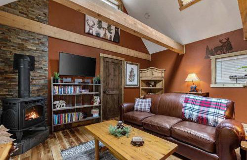 Rusty Bridge River Lodge - Hot tub - Fireplace - Firepit - Foto 8