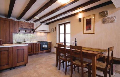 3 Bedroom Beautiful Home In Lisicic - Foto 36