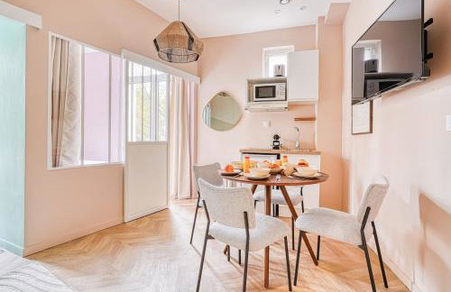 Comfort 2 bedrooms & air conditioning Paris 17 - Foto 1