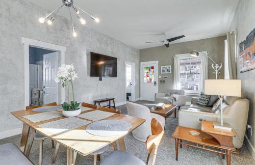 Deck and Home Office Walkable Albuquerque Home - Photo 4