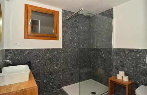 Awesome Home In Dragove With Wifi - Foto 27