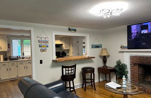 A charm Cape house centrally located close to everything that Cape code offers - Foto 7