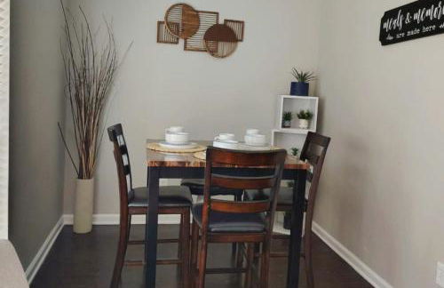 Cozy 1Bed 1Bath Apt by Downtown and Farmers Market) - Foto 2