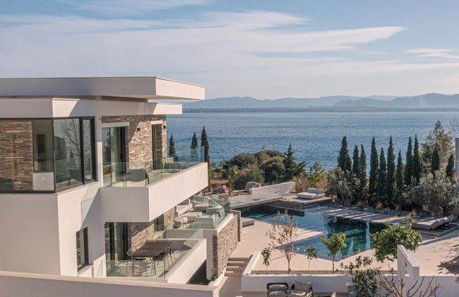 Elia Cove Luxury Villas & Residences - Foto 40