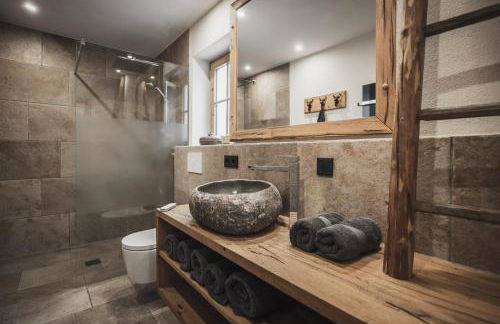 Chalet BERGSUCHT in Ruhpolding Bayern, Traumlage am sonnigen Südhang, kostenlose Parkplätze, schnelles WLAN, ruhige Sackgasse, NETFLIX inklusive - Foto 29