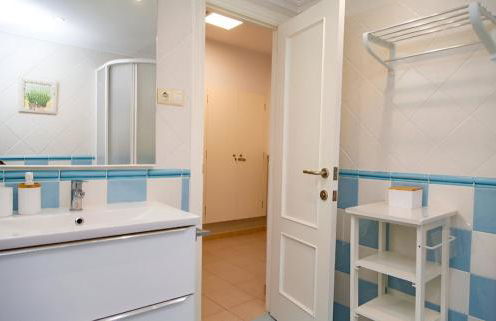 Apartamento Premium frente al mar, en primera linea de playa - Photo 13