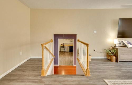 Charming State College Home - 4 Mi to PSU! - Foto 7