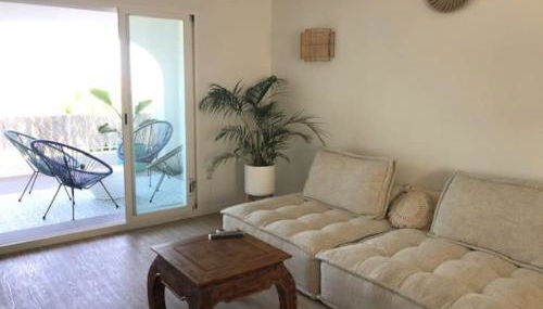 MORAIRA, PRECIOSO ADOSADO al LADO DEL MAR - Foto 4