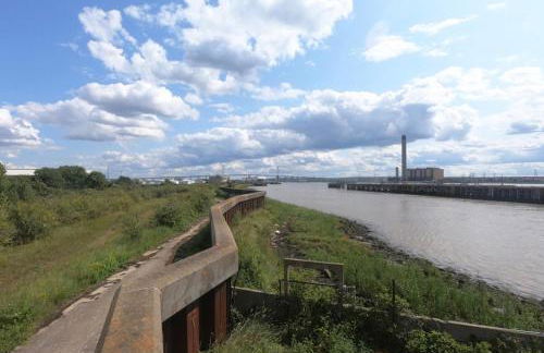 Stylish 1 Bedroom Apartment with Free Parking and Links to London & Essex - Foto 28