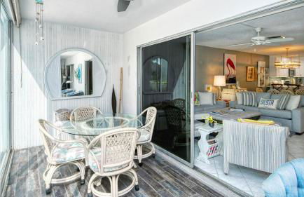 1255-101 Refreshing Bay Retreat - Foto 23