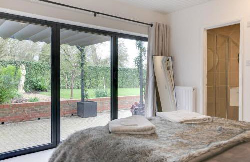 Two bedroom house with far-reaching country views - Foto 16