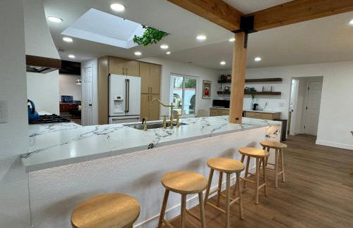 Bella Vista Spacious 5-bed home with stunning mountain views and pool - Foto 31