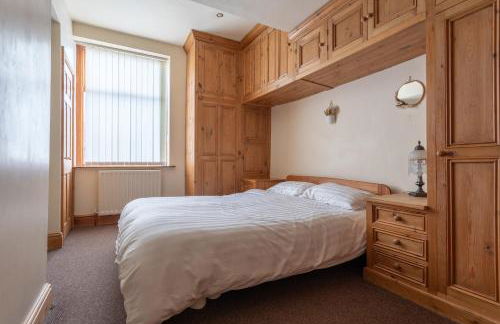 Haworth Village House - Sleeps 6 Parking & Pets! - Foto 4
