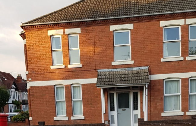 Stunning 5-bedroom House for Unforgettable Getaway - Foto 21