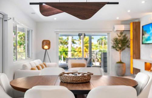 Grand Arenas - 120' Dock, HtdPool, Game Room, BBQ, Mini Golf,Baby Items - Foto 8