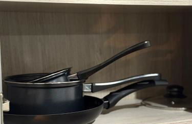 Luxury Super-King Bed Flat in Town Centre - Photo 16