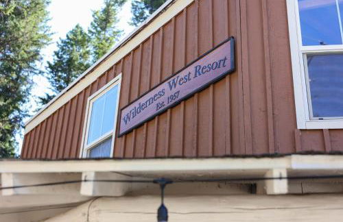 Wilderness West Resort Cabin 3 - Foto 17