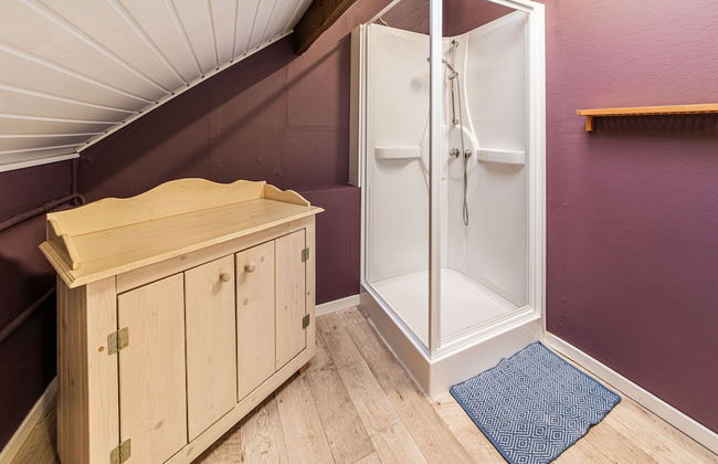 Beautiful Group House With Large Garden - Photo 28