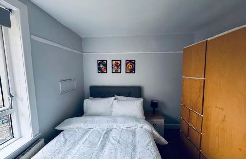 The Castleton Haven - 3 Bed Semi near M62 & M60 Motorways and Easy access to Manchester City Centre - Netflix and free high speed WIFI - Foto 6