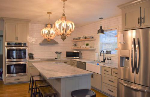 Gathering Place Big, with Dock, Fiber, and Tankless WH - Foto 4