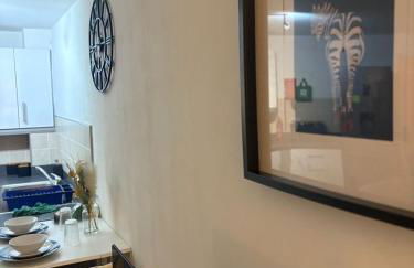 2 bedroom 2 bathroom ground floor apartment in central location - Foto 20