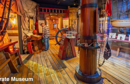 Anastasia Island Villa Upper Level plus Rooftop - Foto 39