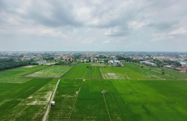 Comfort And Homey Studio At Skyview Medan Apartment - Foto 7