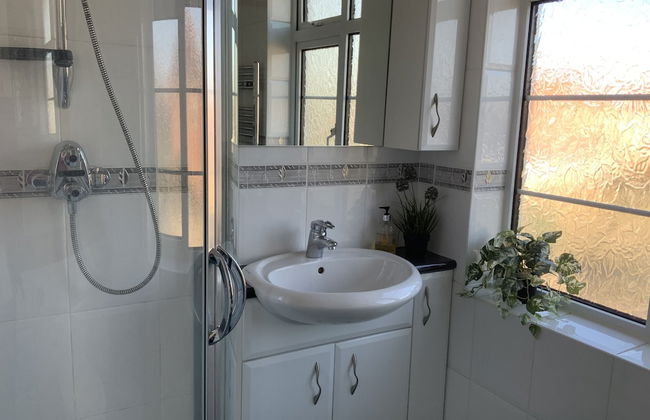 4 Bedroom House By Your Stay Solutions Short Lets & Serviced Accommodation Southampton With Terrace & Garden - Foto 34