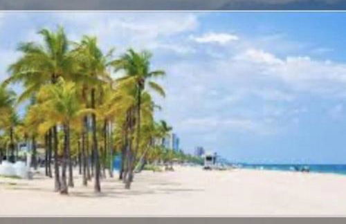 Amazing 5 Bedroom Pool Home - Minimum 28 days Stay Only Great Location! - Foto 28