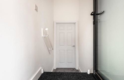 Modern and Spacious Central Rotherham Studio - Foto 15