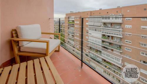 Elegancia y confort en el Paseo de la Castellana - Foto 2