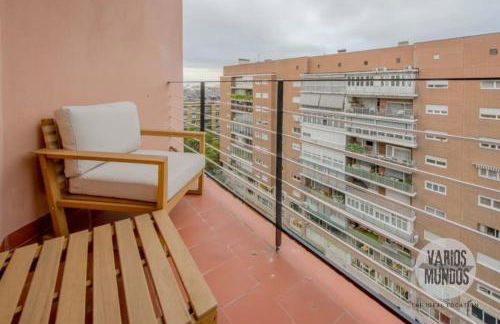 Elegancia y confort en el Paseo de la Castellana - Foto 2