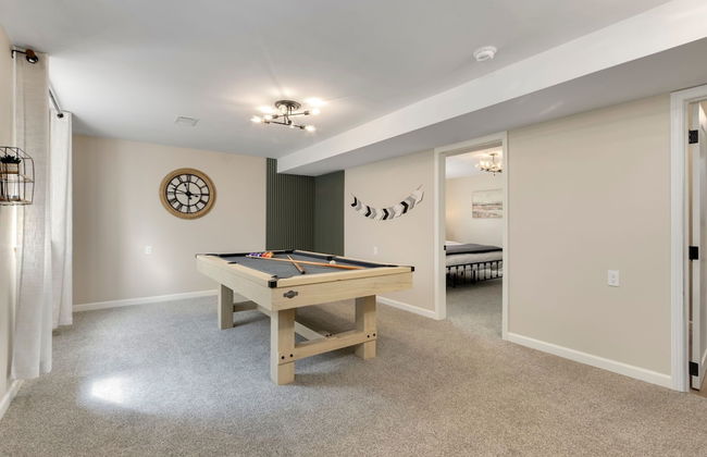 Downtown Windsor Home With Hot Tub & Pool Table - Foto 21