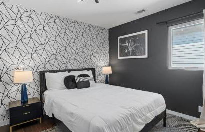 Spacious Group Home Near Rainey - Pool, Hot Tub - Foto 36