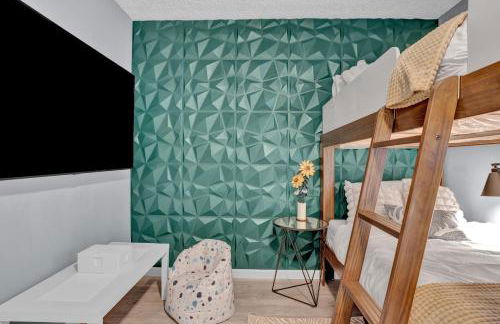 Pocono Blue with Paddleboards, Spa, Indoor Jacuzzi, GameRoom, Lake, EV - Foto 20