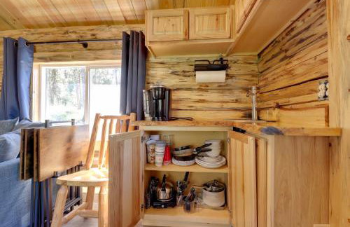 Day Trip to Glacier NP Nature-Packed Cabin! - Foto 8