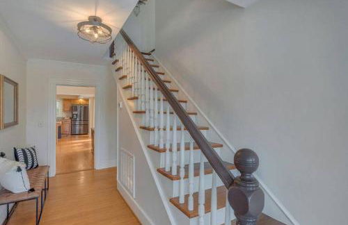 Huge Farmhouse with Heated Pool for Vacations and Retreats - Foto 33