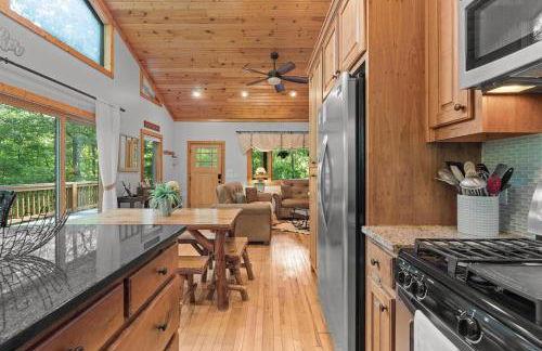 Near Highlands Luxury Mountain Escape with Hot Tub - Foto 9