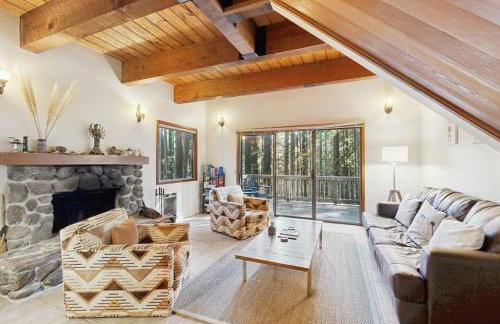 Deep Woods Hideaway - Photo 14