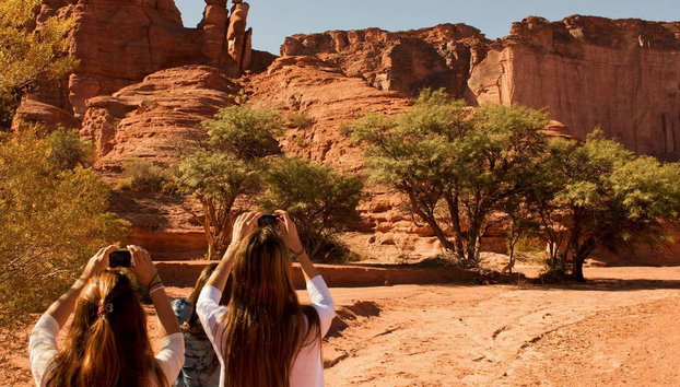 Excursión a los parques de Talampaya y Valle de la Luna - Foto 3