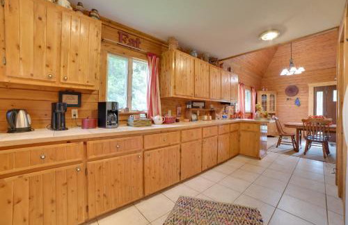 Pet Friendly Mullett Lake Home 3 Mi to Marina! - Foto 11